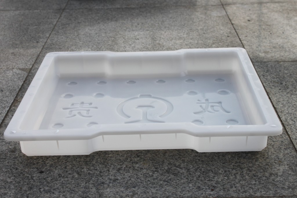 電纜溝蓋板塑料模具表面無光澤是不是質(zhì)量比較差？